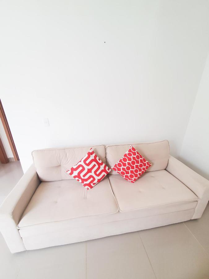 Apartamento Perto Da Praia E Do Aeroporto Lägenhet Lauro de Freitas Exteriör bild