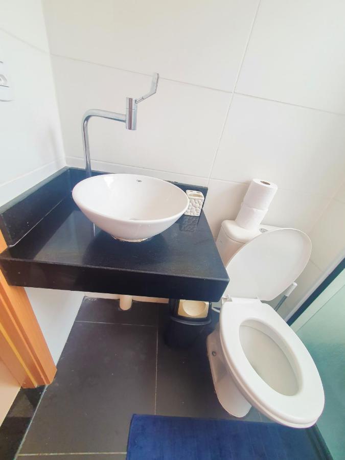 Apartamento Perto Da Praia E Do Aeroporto Lägenhet Lauro de Freitas Exteriör bild